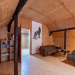 Dom Na Szczycie Gory Rownica Holiday home *
