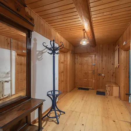 Dom Na Szczycie Gory Rownica Ustroń