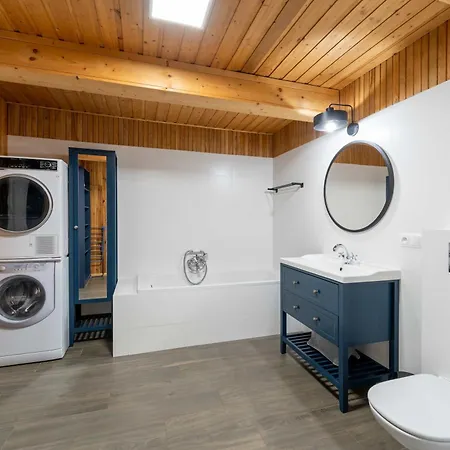 Dom Na Szczycie Gory Rownica Ustroń