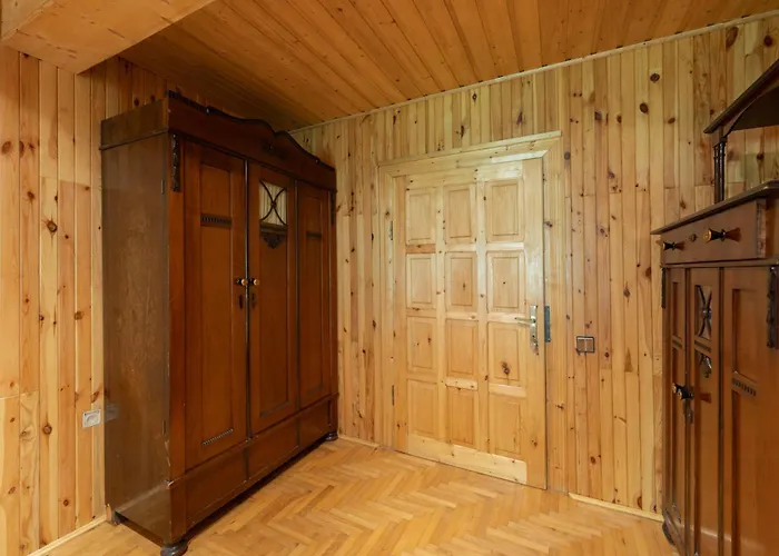 Dom Na Szczycie Gory Rownica Устронь